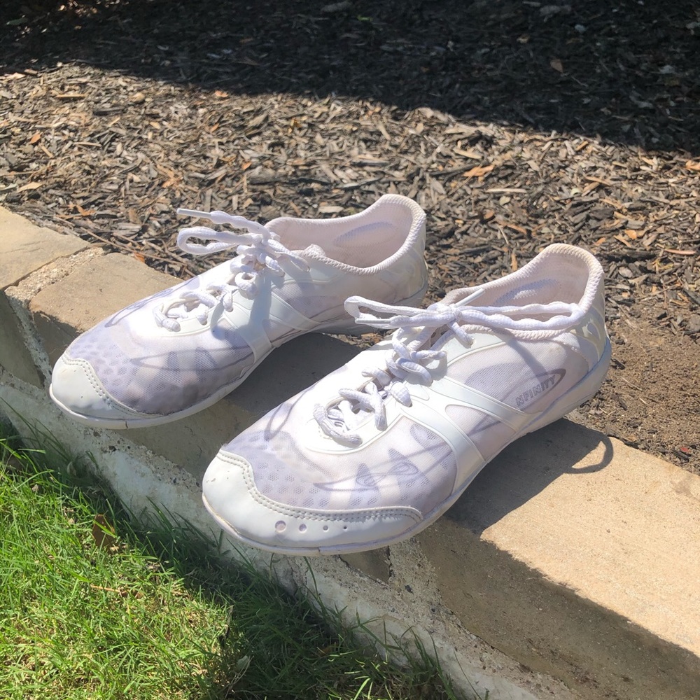 NFINITY Vengeance Cheer Shoes- Size 8